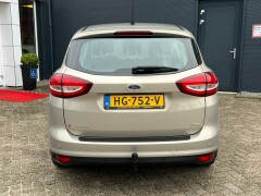 Ford-C-MAX-2